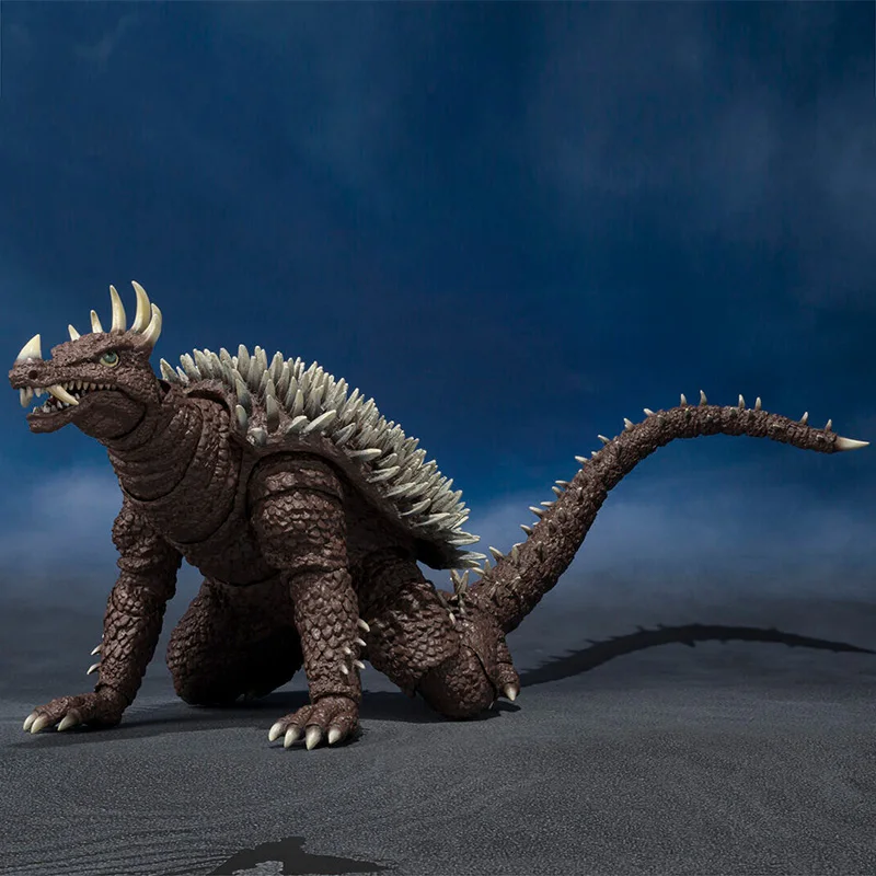 Bandai Original SHMonsterArts  - Model Kit Vs Action Figure reseña y precio