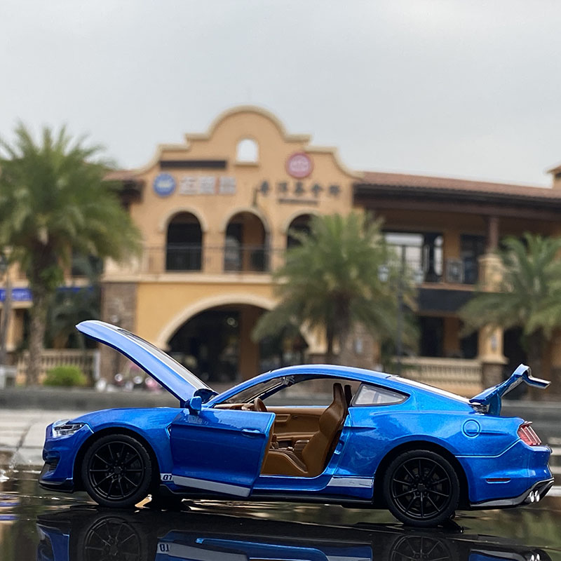 1:32 High Simulation Supercar  - Model Kit Mustang reseña y precio