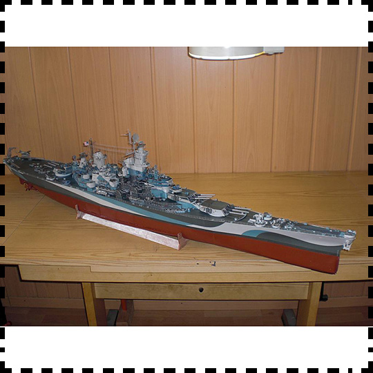 1:200 Scale USS Missouri (BB-6 - Model Kit Uss Missouri reseña y precio