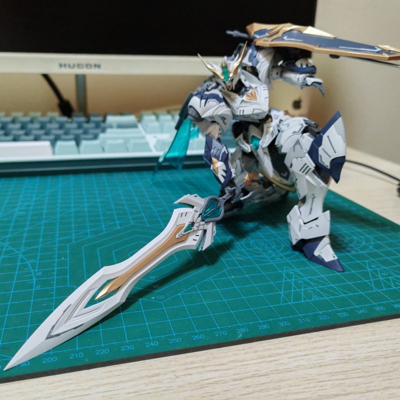 In Stock SNAA HG Tristan Assem - Model Kit Tristan reseña y precio