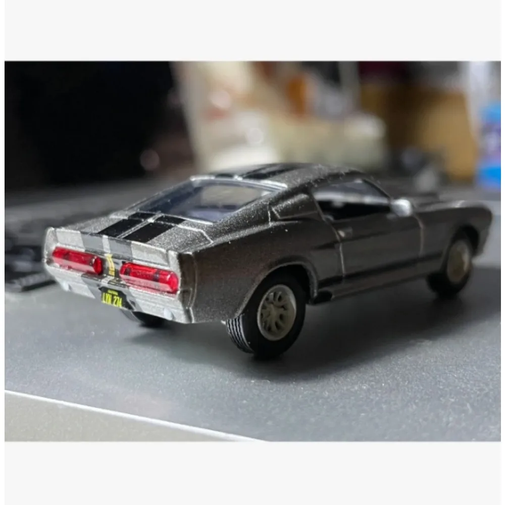 GreenLight 1:64 1967 Custom Fo - Model Kit Mustang reseña y precio