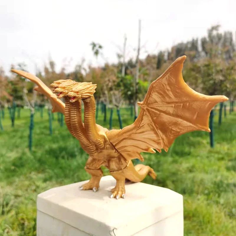 Large size three headed dragon - Model Kit Vs Action Figure reseña y precio