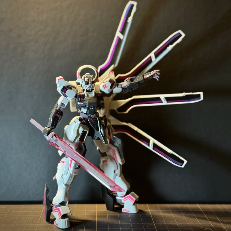 HG 1/144 Schwarzette The Witch - Model Kit Tristan reseña y precio