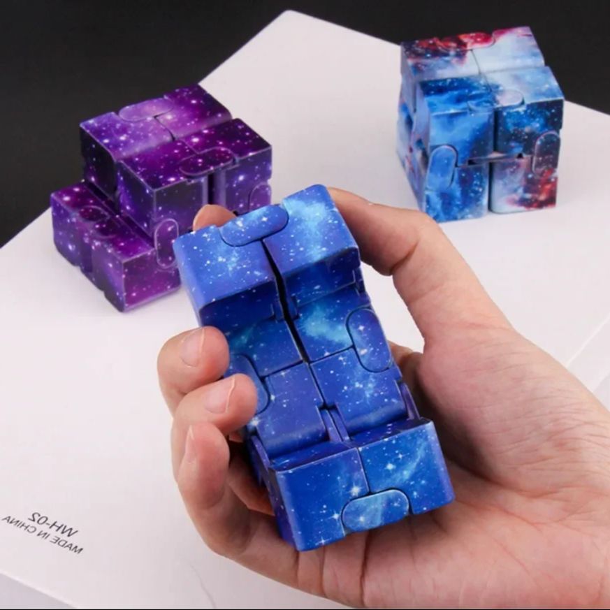 Infinite Flip Magic Cube Starr - Model Kit Infinite Dimension reseña y precio